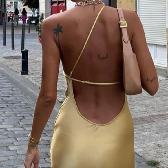 Satin Open Back Long Dres - Picture 1 of 14